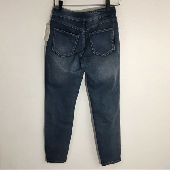 NWT Tribal AUDREY Jeans Women's Size 2 Pull-On Comfort Jegging Jeans - Picture 4 of 12